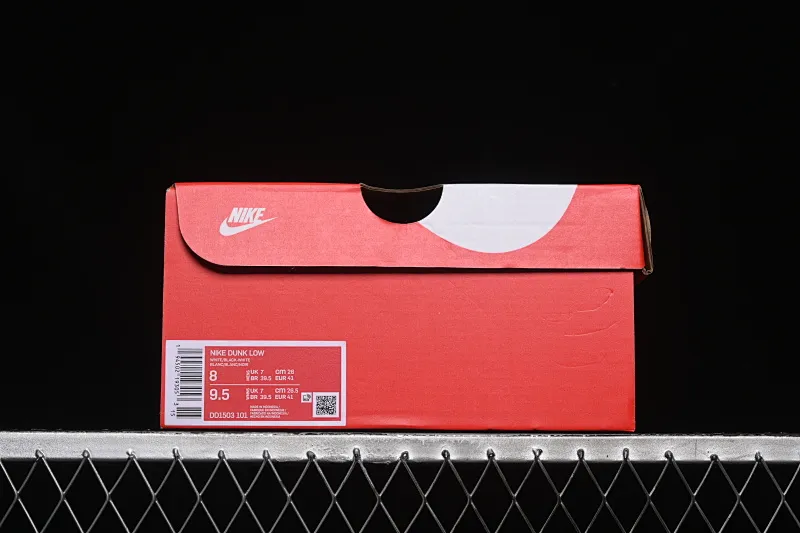 All categories Nk SB Dunk Series Nk SB Dunk Low High-end customized low-top sneakers Nike SB Dunk Low Blue Ocean Strappy low-top casual sneakers DD1503-101